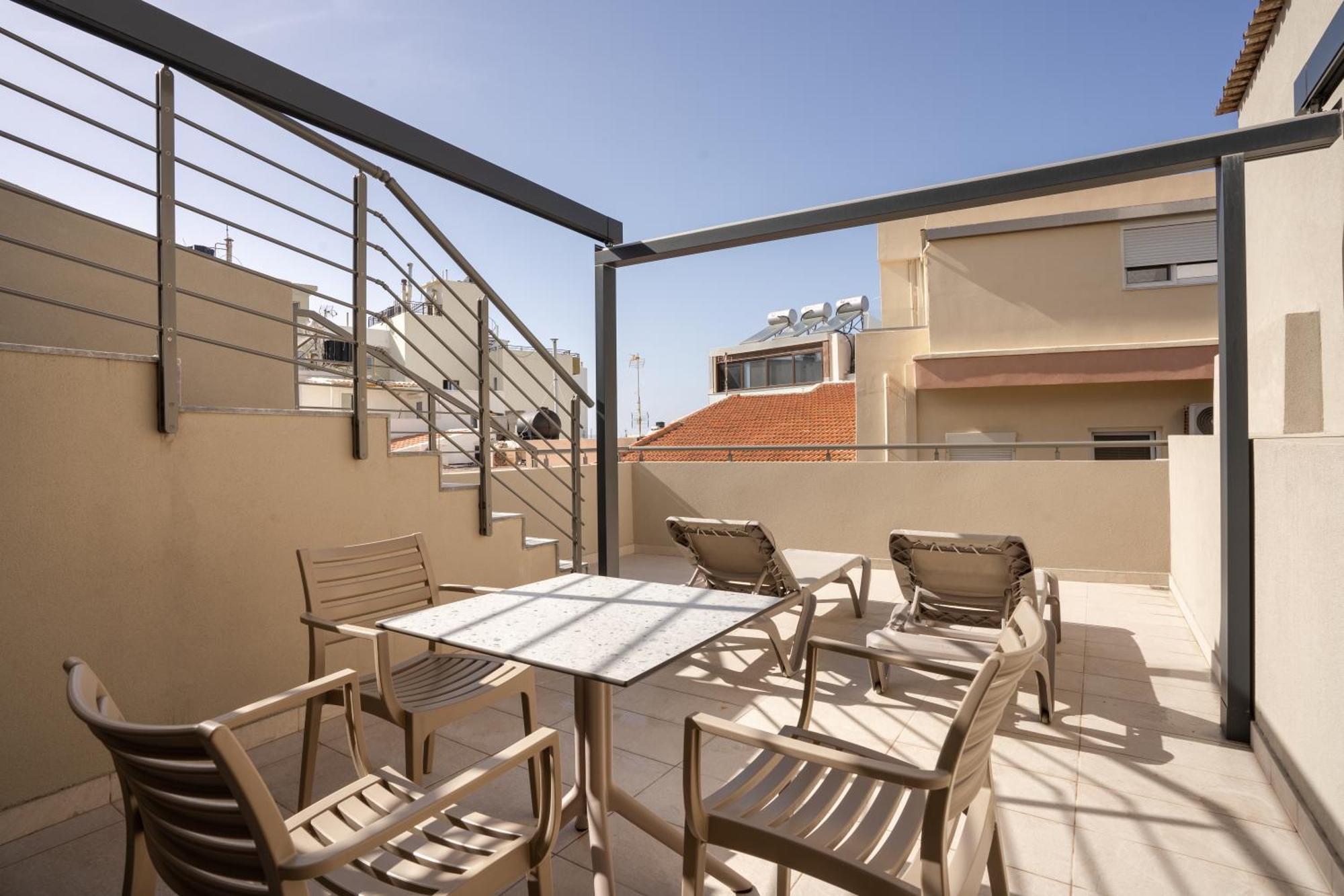 Centro Apartments Heraklion Exteriör bild
